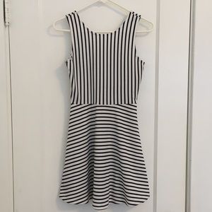 H&M Girls Striped Dress